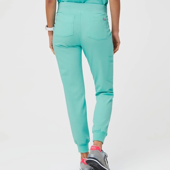 NWT FIGS FRESH AQUA SCRUBS SET CATARINA ZAMORA JOGGERS SMALL LIMITED ED - Picture 12 of 14